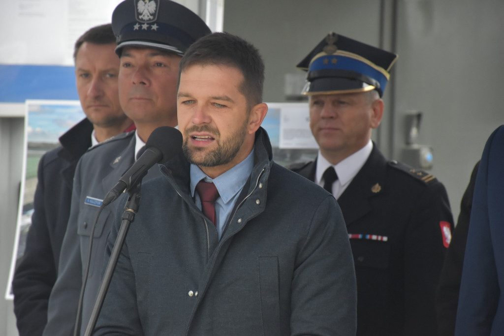 Budowa kompleksu więziennego w Chmielowie