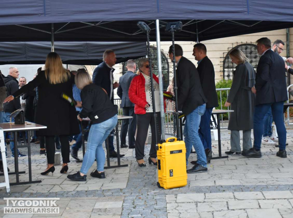 Wiec wyborczy PiS w Sandomierzu