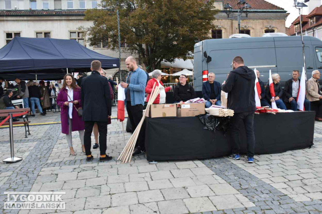 Wiec wyborczy PiS w Sandomierzu