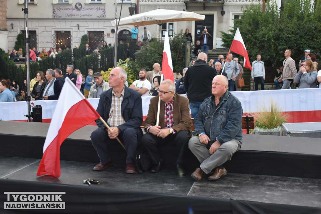 Wiec wyborczy PiS w Sandomierzu