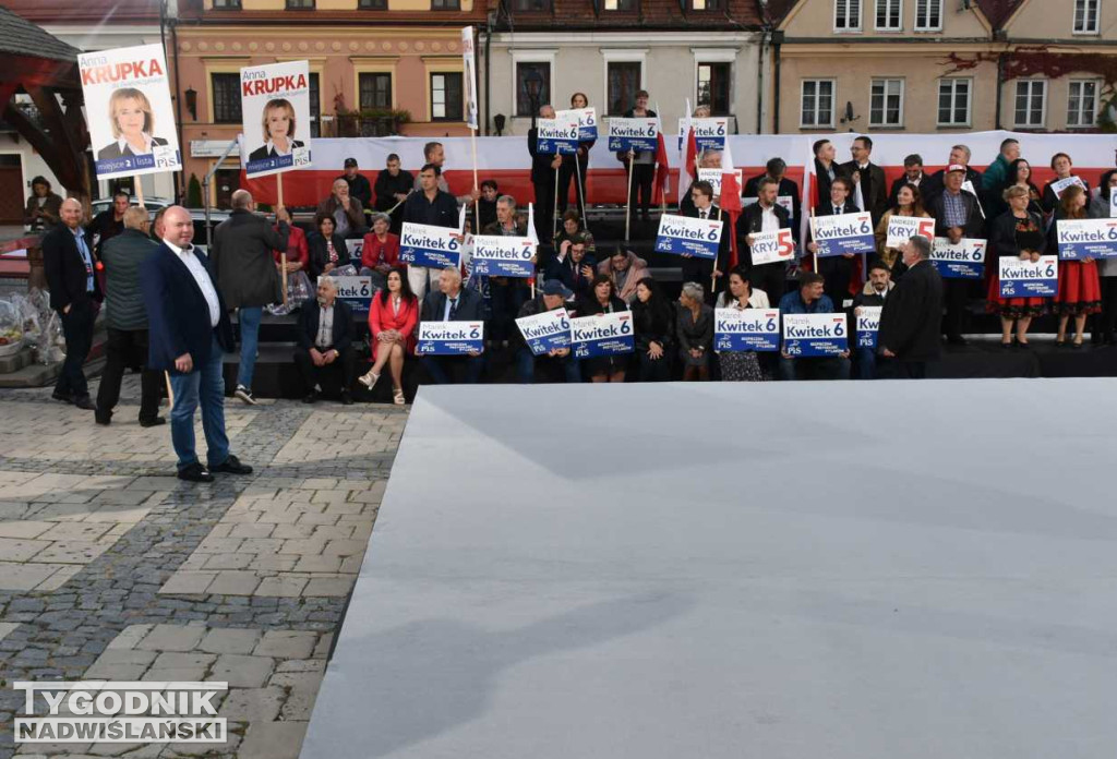Wiec wyborczy PiS w Sandomierzu