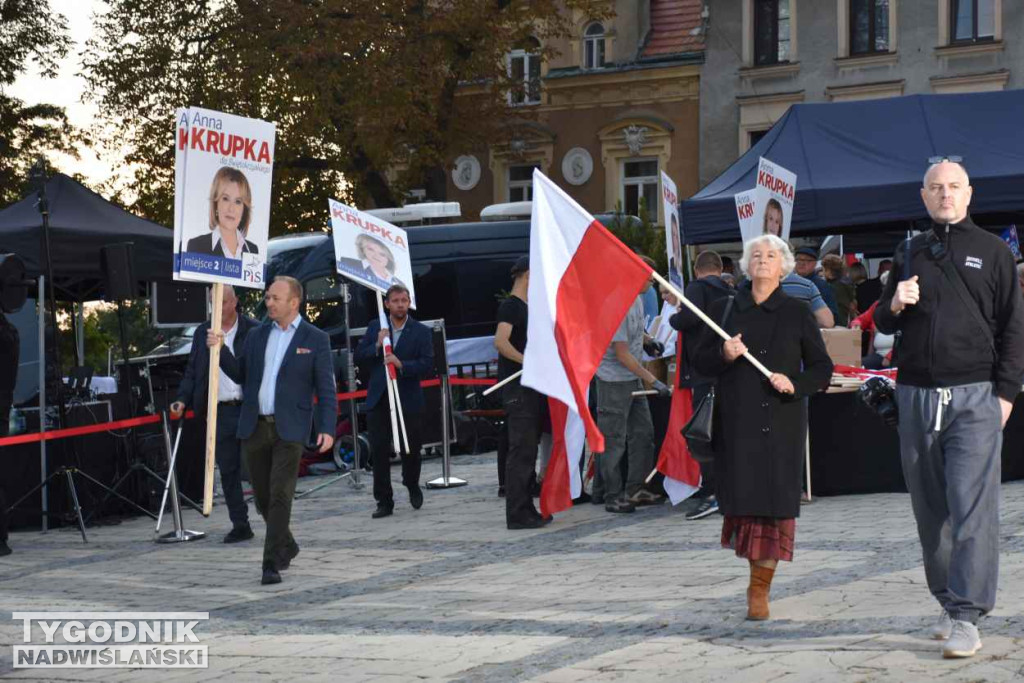 Wiec wyborczy PiS w Sandomierzu