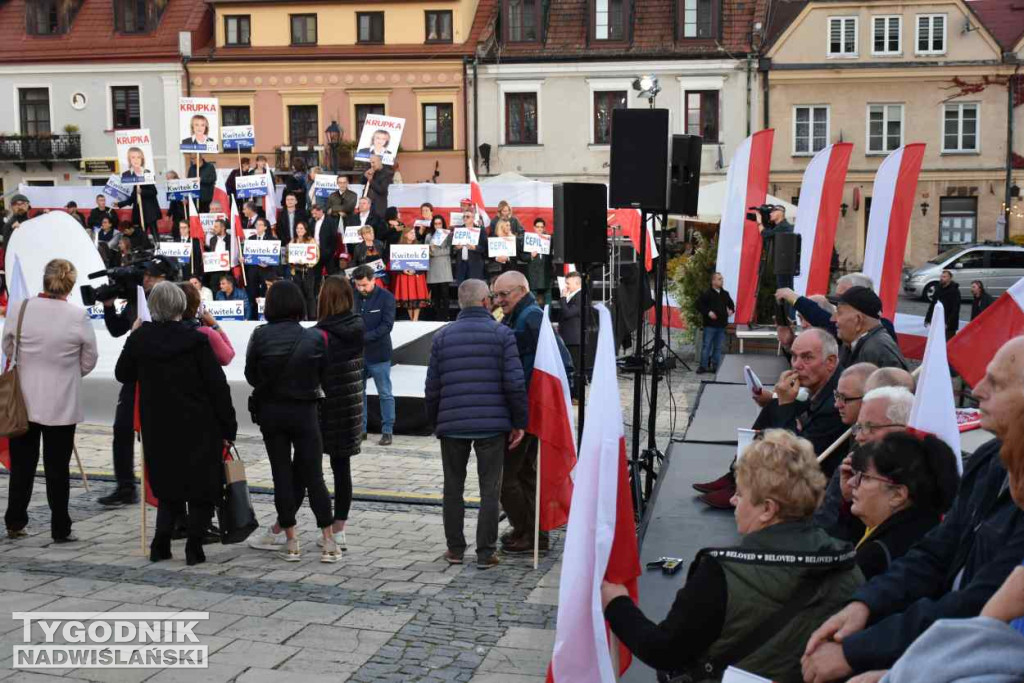 Wiec wyborczy PiS w Sandomierzu