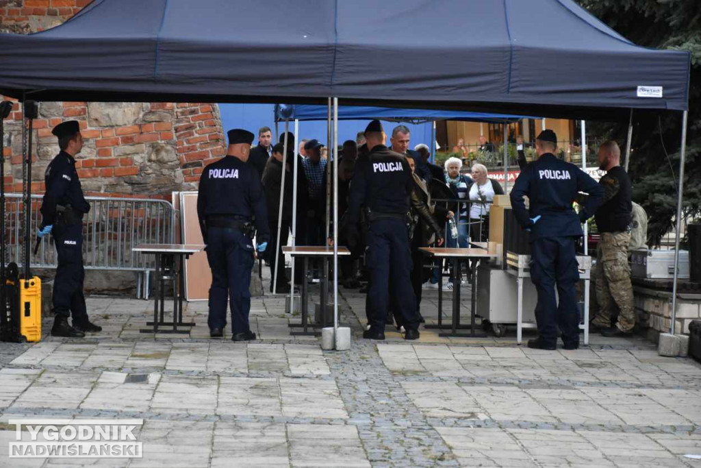 Wiec wyborczy PiS w Sandomierzu