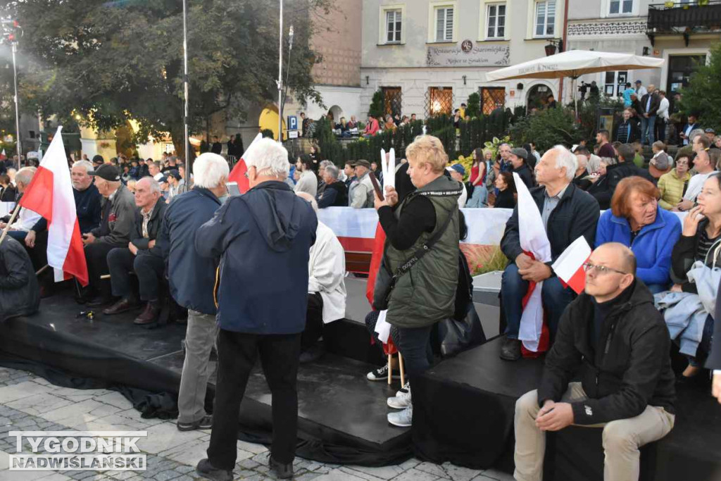 Wiec wyborczy PiS w Sandomierzu