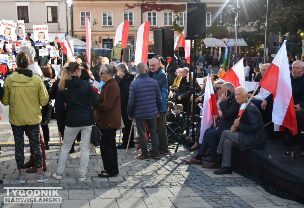 Wiec wyborczy PiS w Sandomierzu