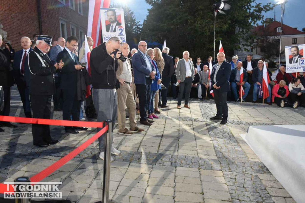 Wiec wyborczy PiS w Sandomierzu