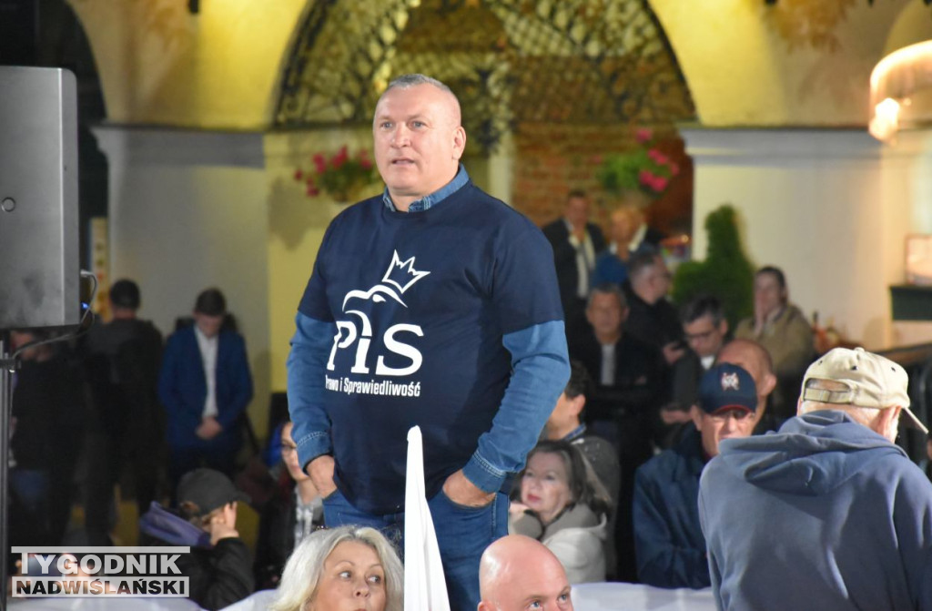 Wiec wyborczy PiS w Sandomierzu