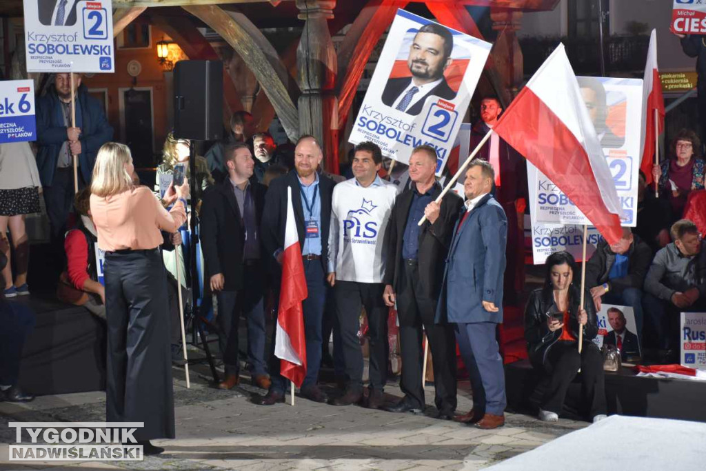 Wiec wyborczy PiS w Sandomierzu