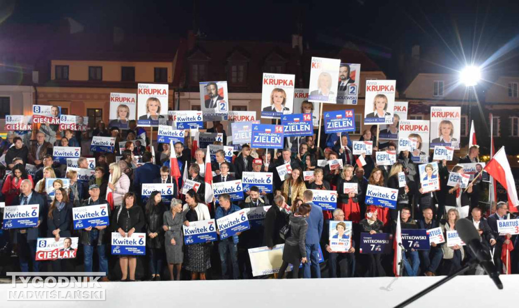 Wiec wyborczy PiS w Sandomierzu