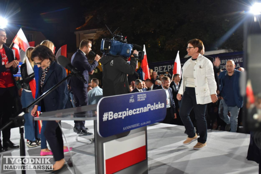 Wiec wyborczy PiS w Sandomierzu