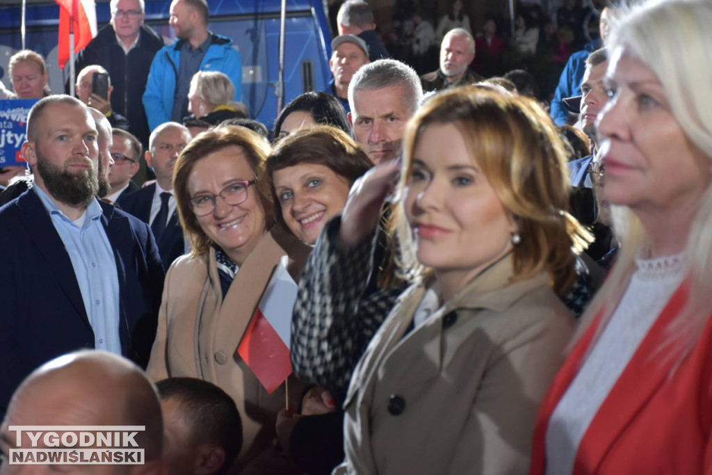 Wiec wyborczy PiS w Sandomierzu