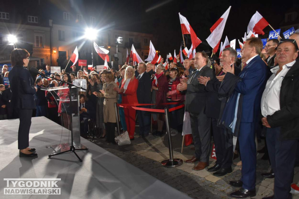Wiec wyborczy PiS w Sandomierzu