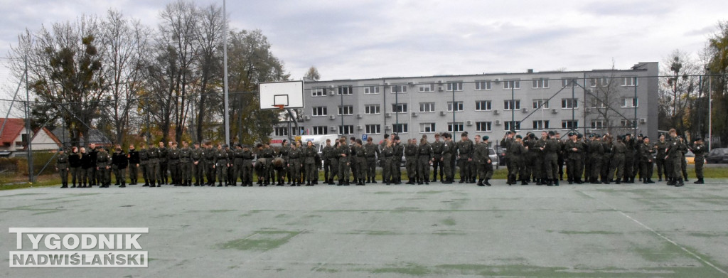 Ślubowanie uczniów tarnobrzeskiego 