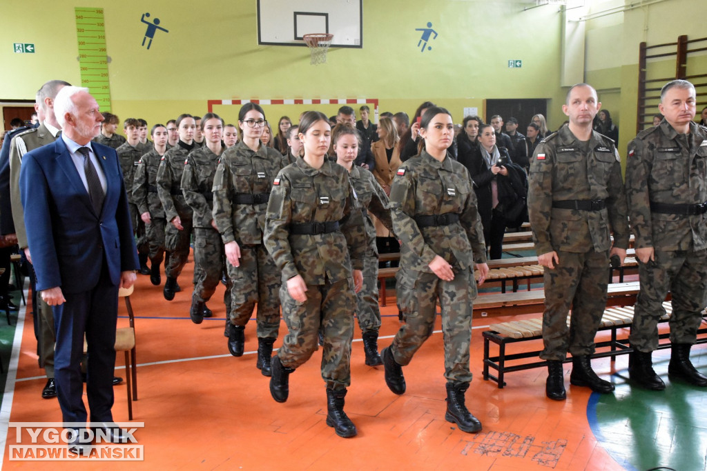 Ślubowanie uczniów tarnobrzeskiego 