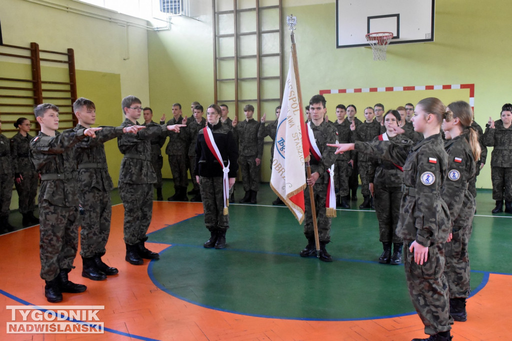 Ślubowanie uczniów tarnobrzeskiego 