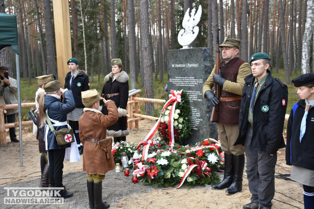 Odsłonięcie pomnika w gm. Harasiuki