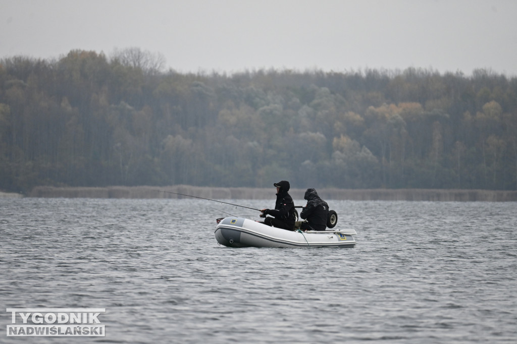 Zawody wędkarskie na Jeziorze Tarnobrzeskim