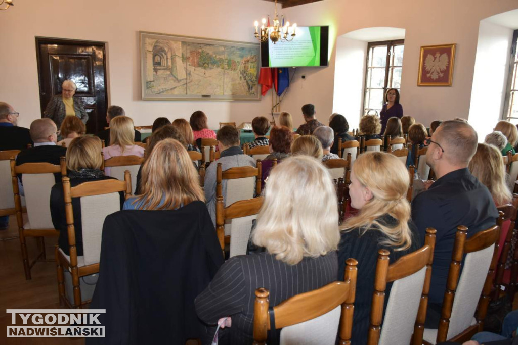 Konferencja w sandomierskim ratuszu