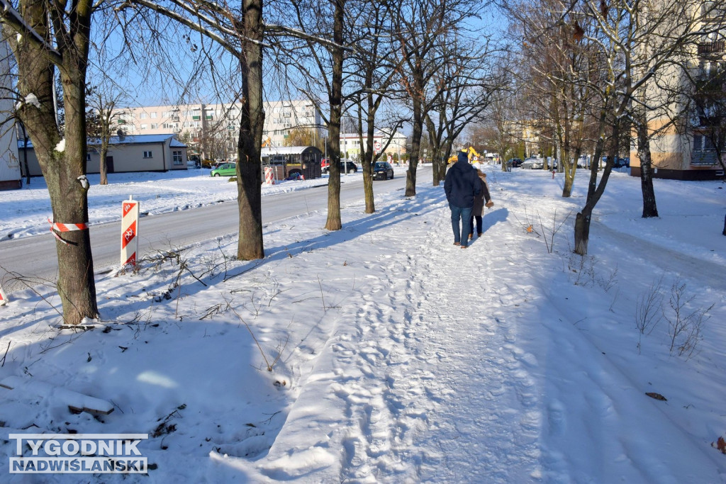 Nieodśnieżone ulice w centrum Tarnobrzega