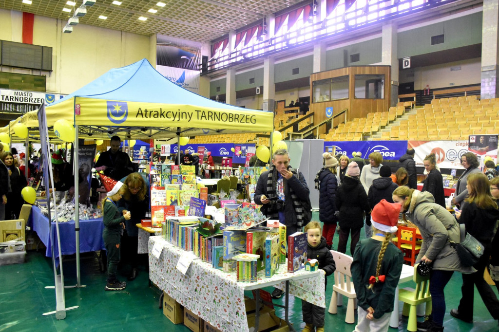 Świąteczne Targi Książki w Tarnobrzegu