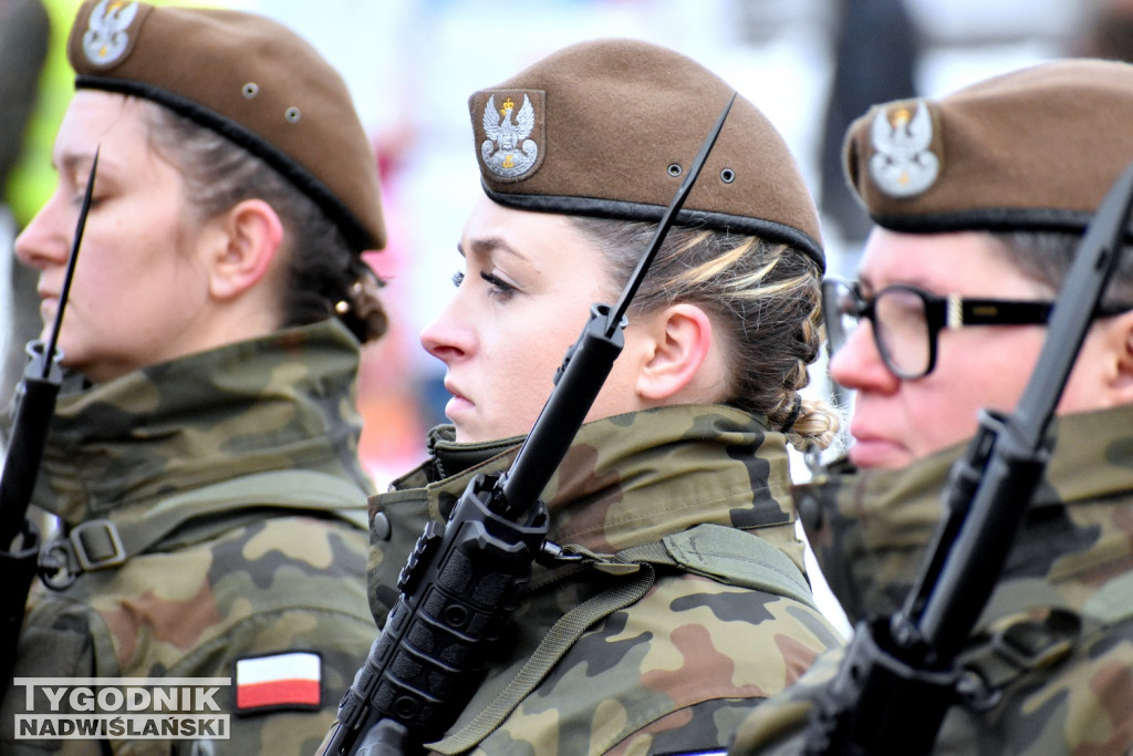 Przysięga żołnierzy WOT w Tarnobrzegu