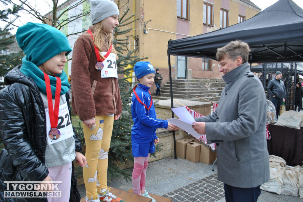 42. Uliczne Biegi Sylwestrowe w Szydłowie