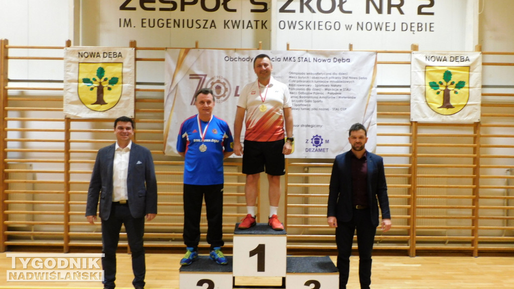 Turniej Badmintona w Nowej Dębie
