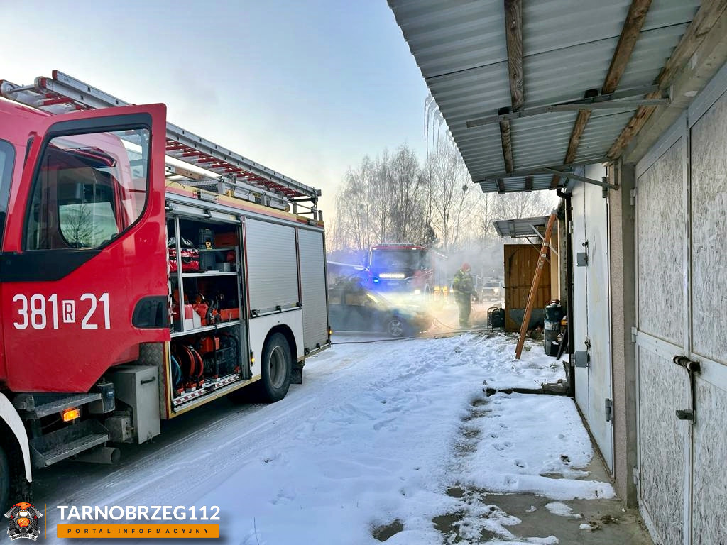 Pożar garażu w Tarnobrzegu