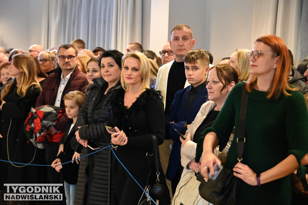 Studniówka LO im. M. Kopernika 2024 - galeria 2
