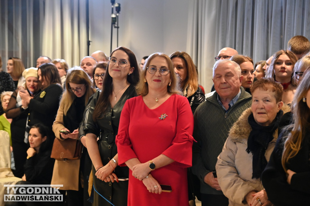 Studniówka LO im. M. Kopernika 2024 - galeria 2