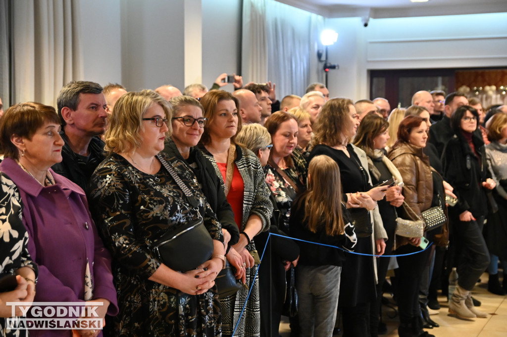 Studniówka LO im. M. Kopernika 2024 - galeria 2