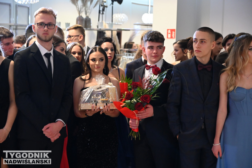 Studniówka LO im. M. Kopernika 2024 - galeria 2