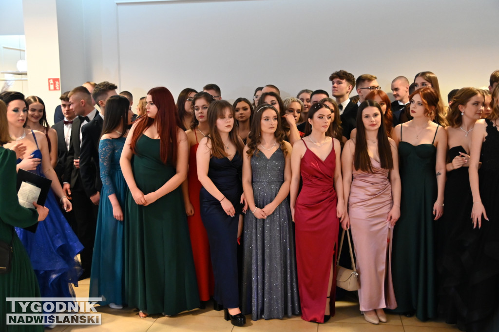 Studniówka LO im. M. Kopernika 2024 - galeria 2