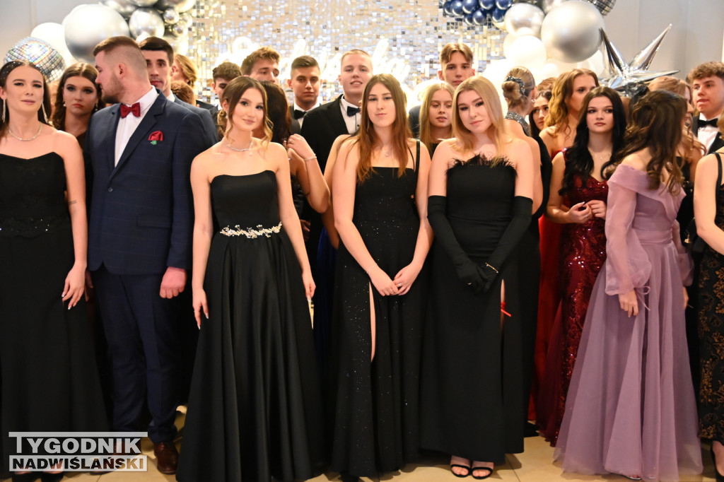 Studniówka LO im. M. Kopernika 2024 - galeria 2