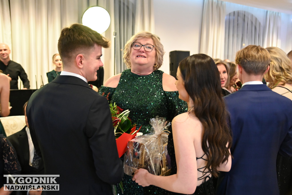 Studniówka LO im. M. Kopernika 2024 - galeria 2