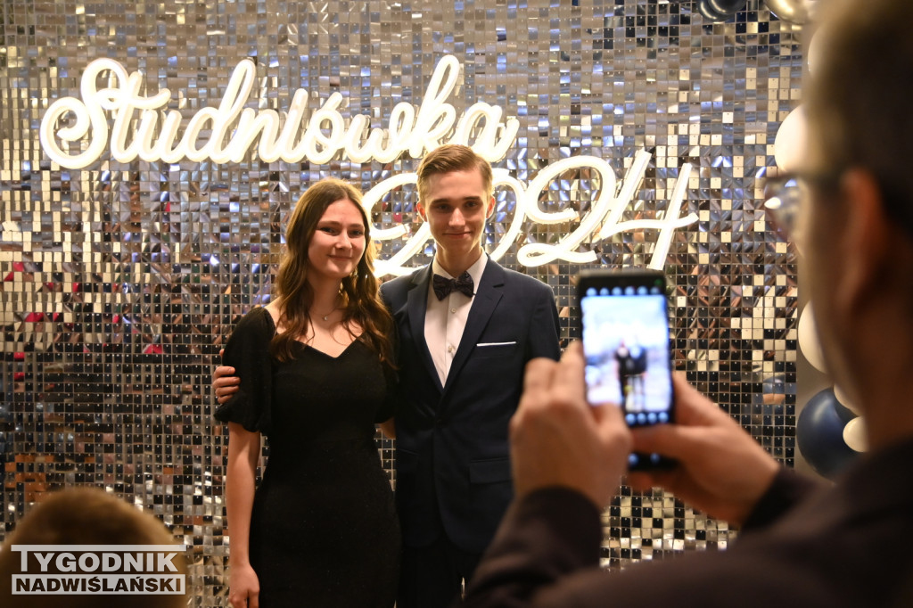 Studniówka LO im. M. Kopernika 2024 - galeria 2