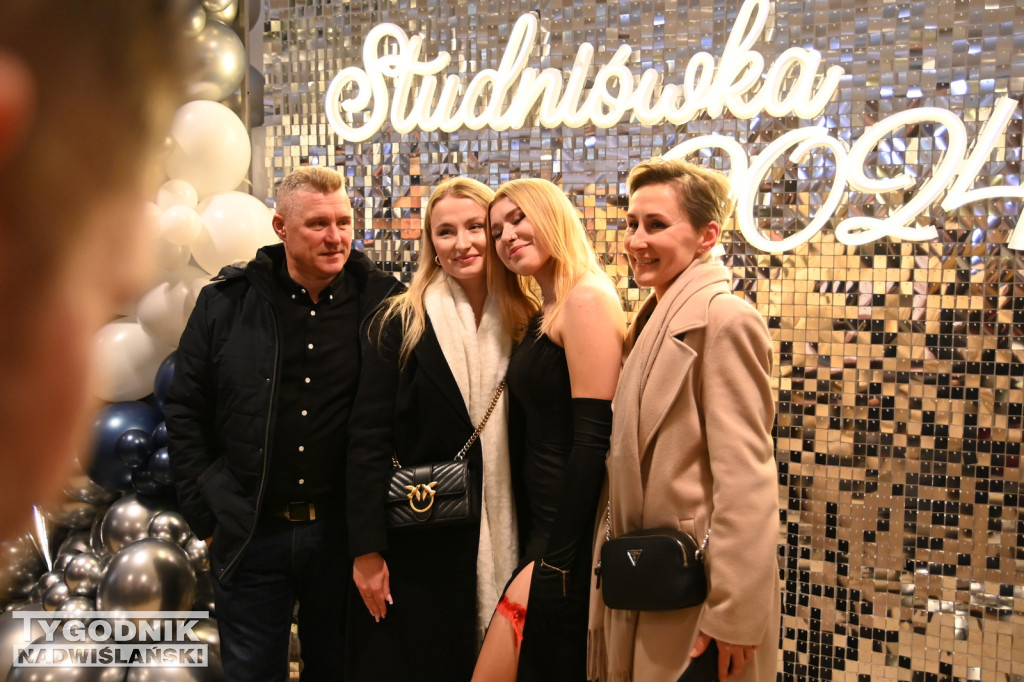Studniówka LO im. M. Kopernika 2024 - galeria 2