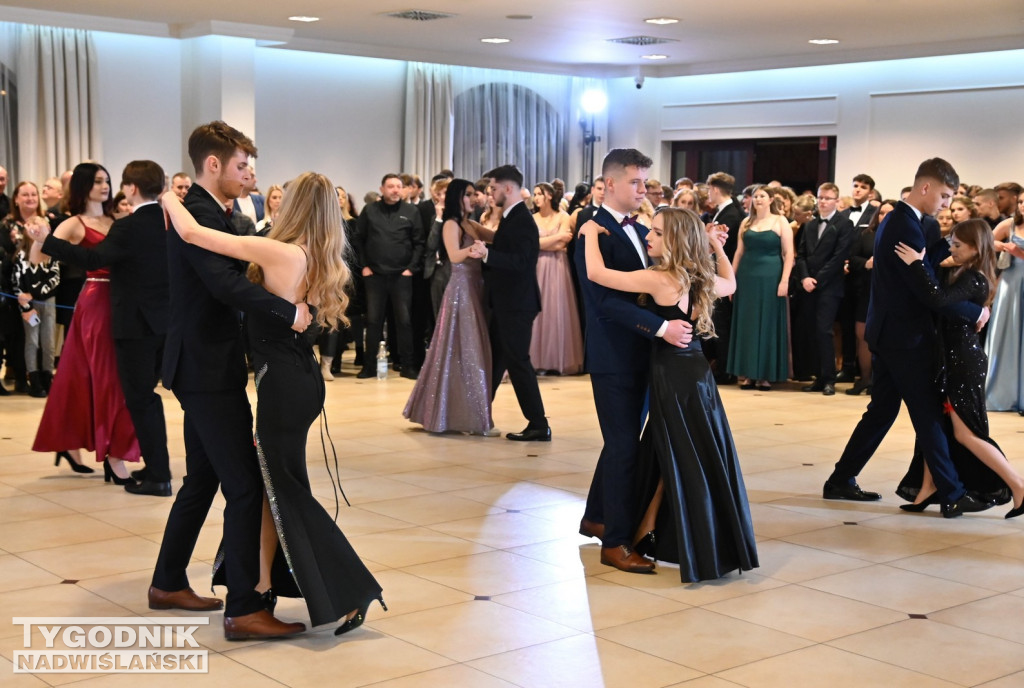 Studniówka LO im. M. Kopernika 2024 - galeria 2