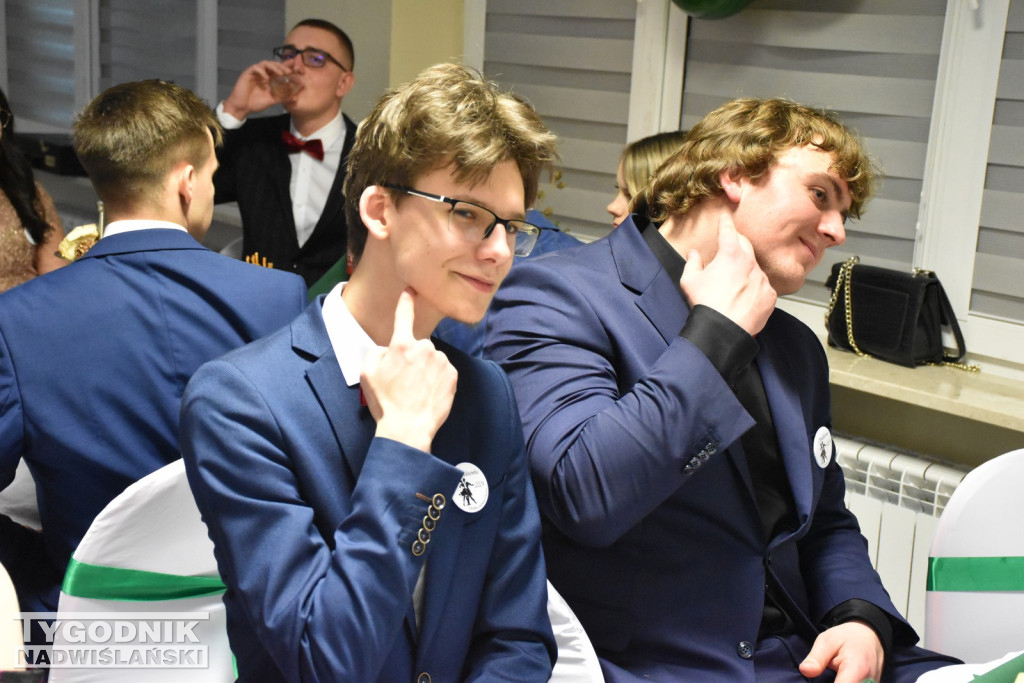 Studniówka 2024 Zespołu Szkół w Sichowie