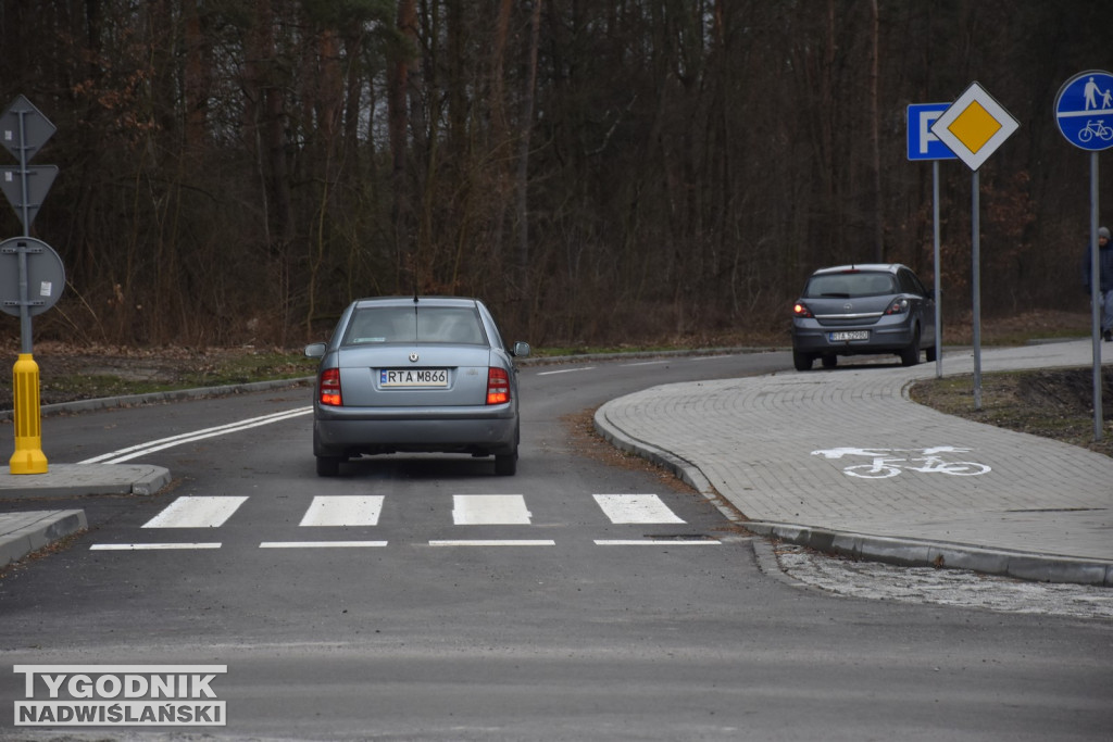 Otwarta ul. Śmiśniewicza w Nowej Dębie