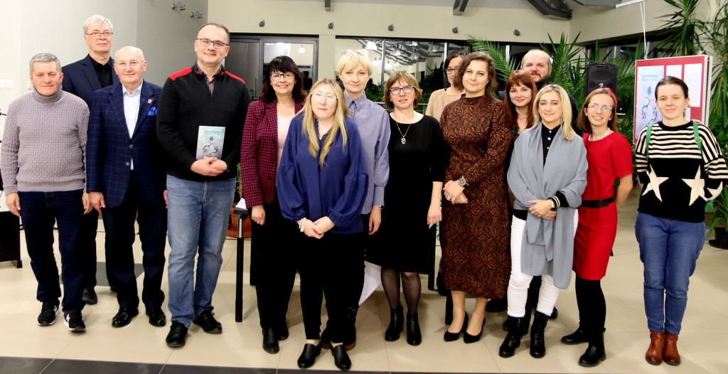 Poezja i piękne głosy w MBP w Stalowej Woli
