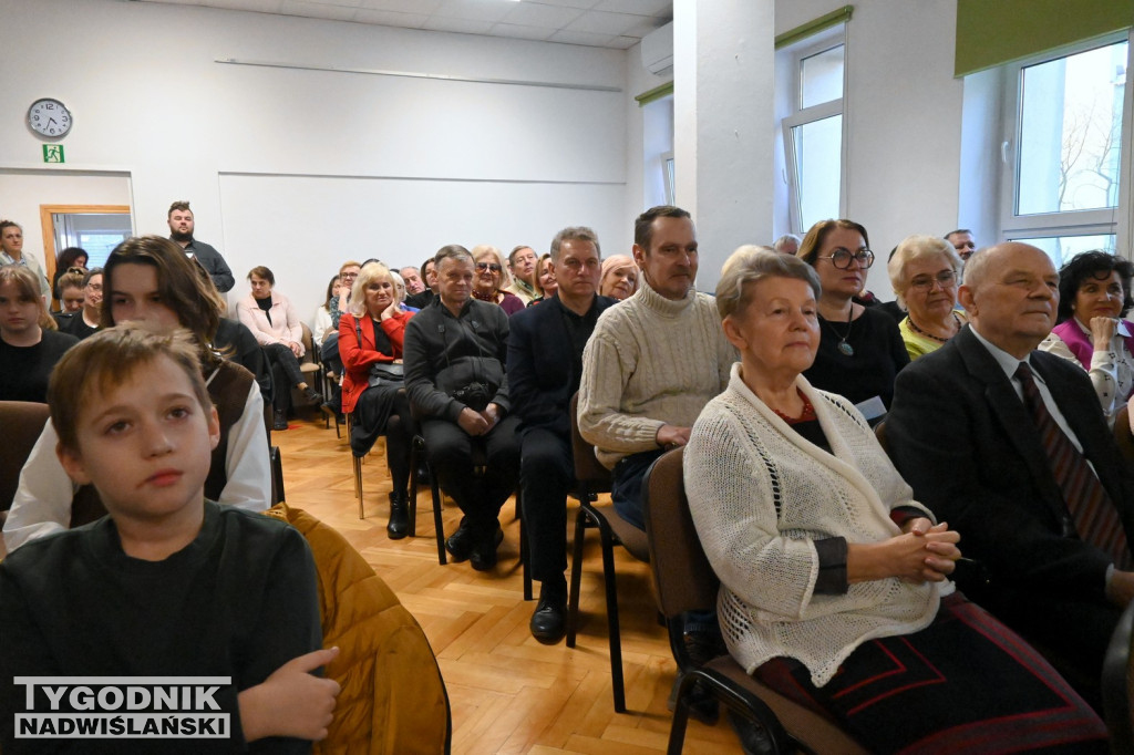 Spotkanie z Michałem Rusinkiem w tarnobrzeskiej bibliotece