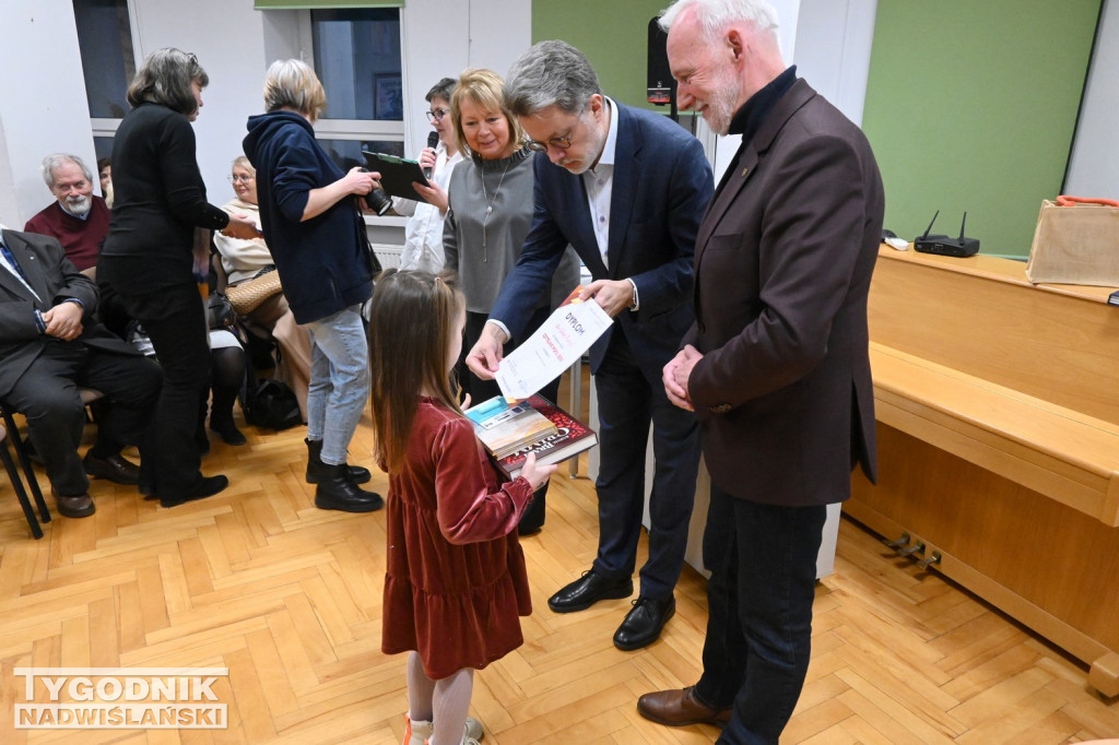 Spotkanie z Michałem Rusinkiem w tarnobrzeskiej bibliotece