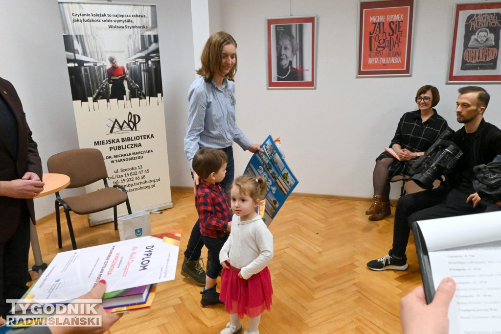 Spotkanie z Michałem Rusinkiem w tarnobrzeskiej bibliotece