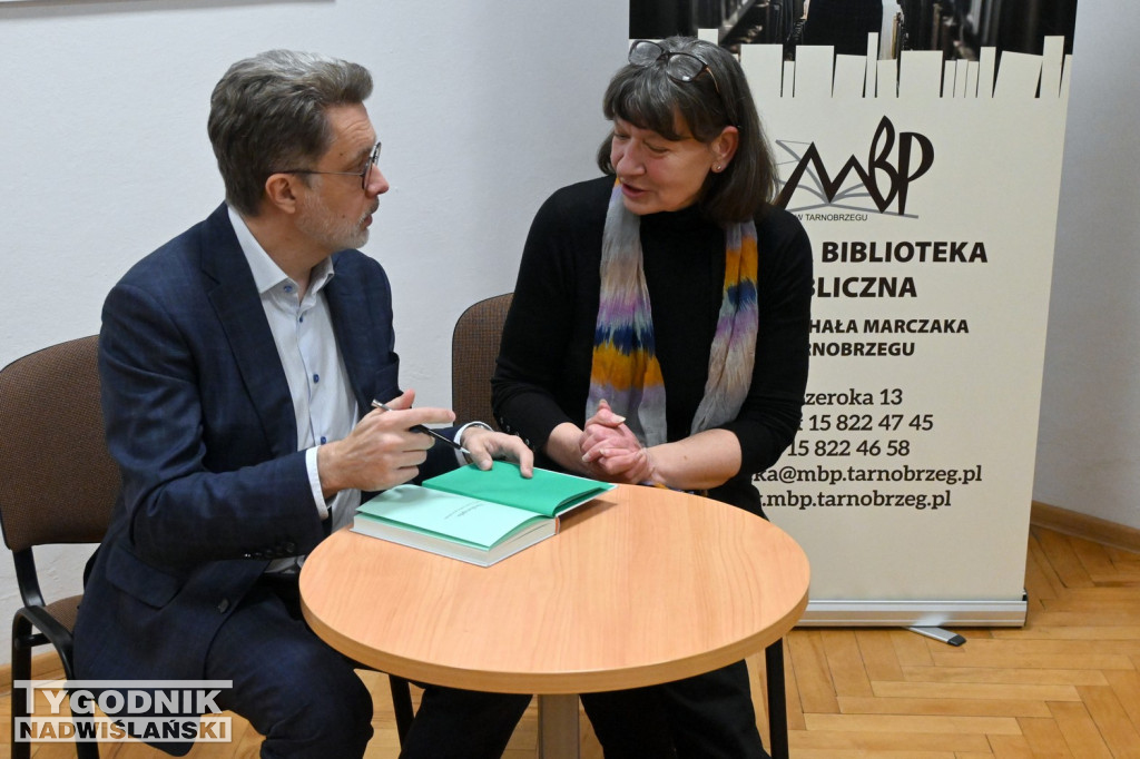 Spotkanie z Michałem Rusinkiem w tarnobrzeskiej bibliotece