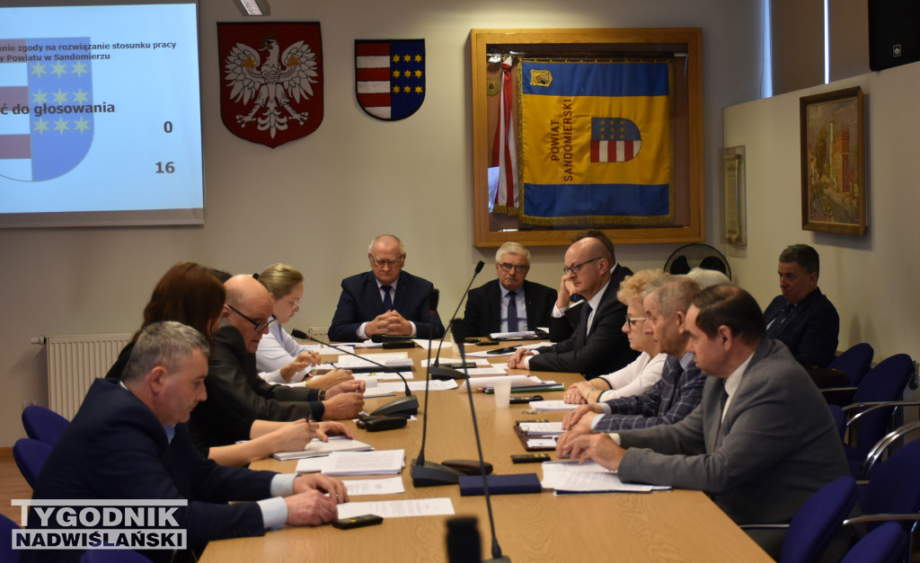 Sesja Radu Powiatu Sandomierskiego 19.02.2024