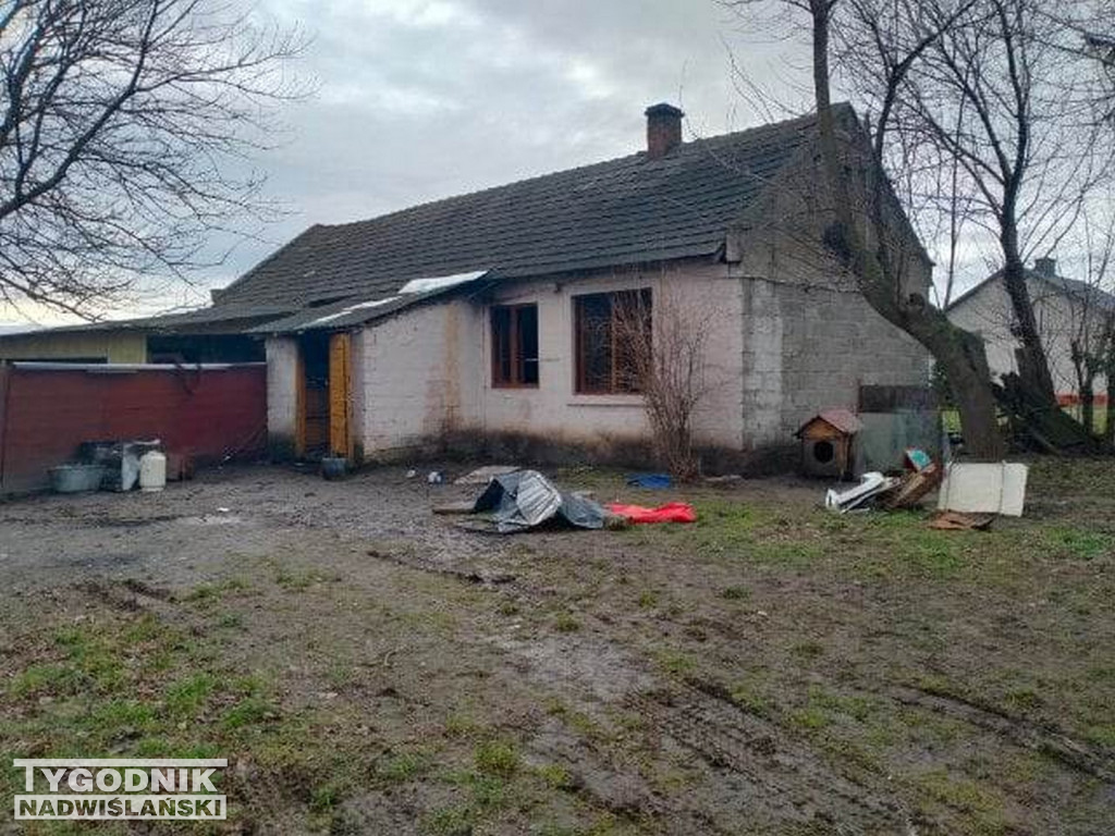 Tragedia w pow. opatowskim. Zginął 64-latek
