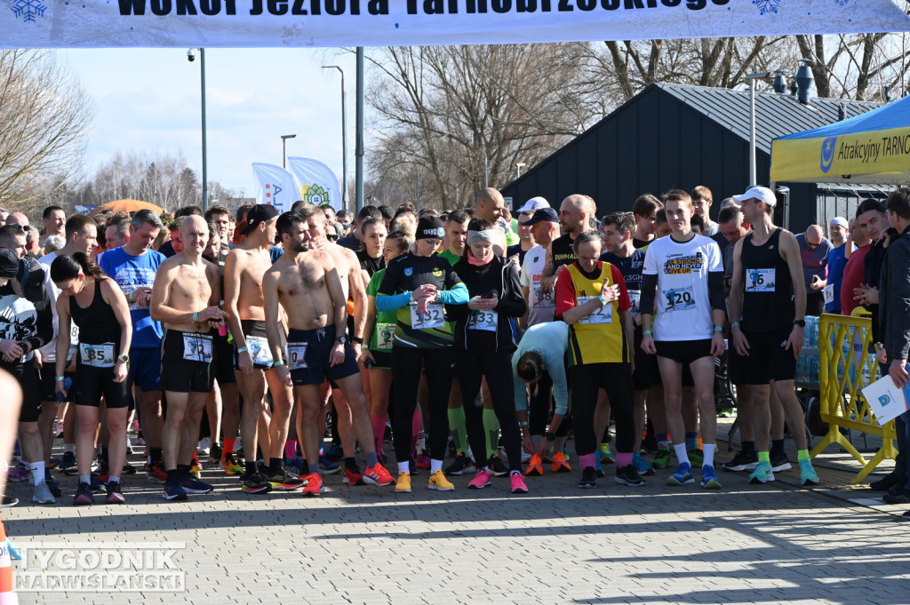 Zimowy bieg i Yeti Run nad Jeziorem Tarnobrzeskim