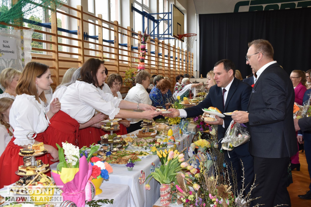 Gminne Śniadanie Wielkanocne w Klimontowie